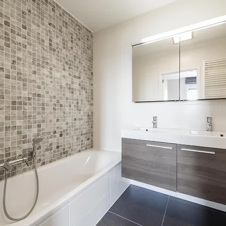 Eden - B7 + Garage 2.16 Apartament Blankenberge